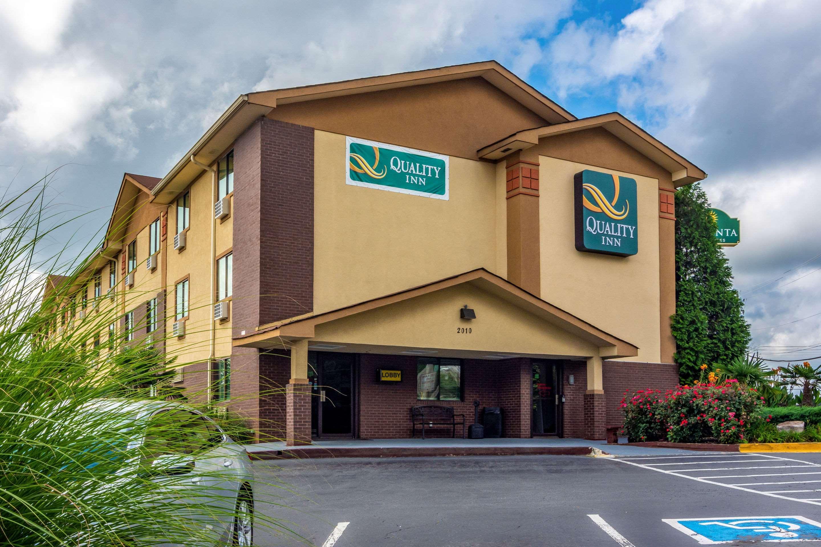 Quality Inn Atlanta Airport-Central College Park Exterior photo