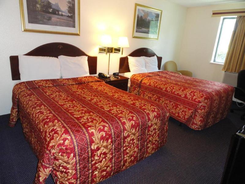 Quality Inn Atlanta Airport-Central College Park Exterior photo